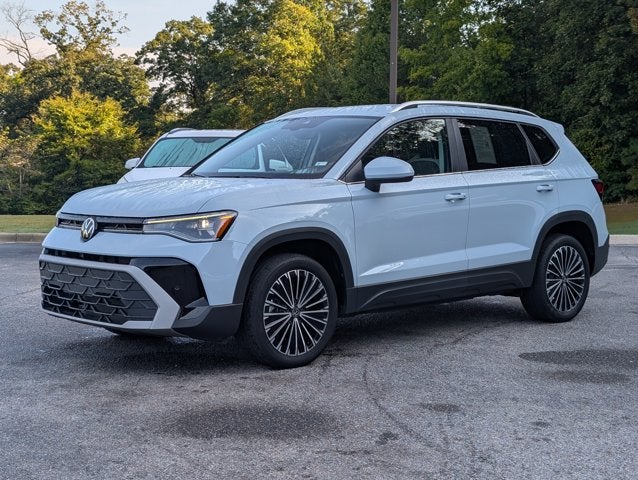 2025 Volkswagen Taos SE