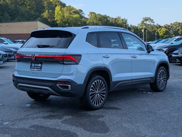 2025 Volkswagen Taos SE