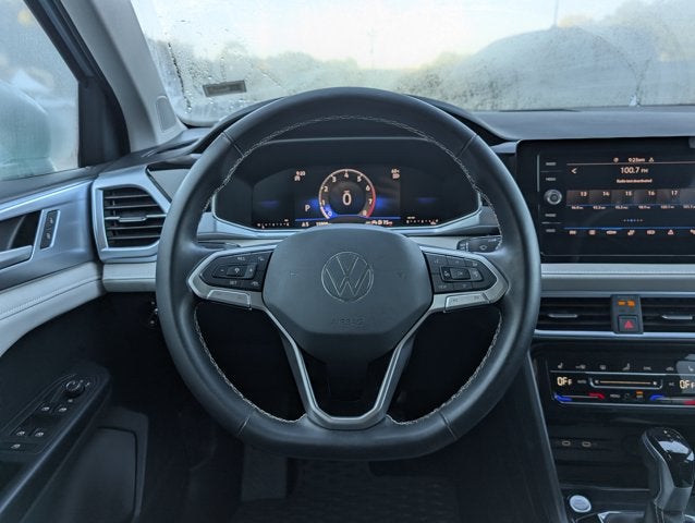 2025 Volkswagen Taos SE