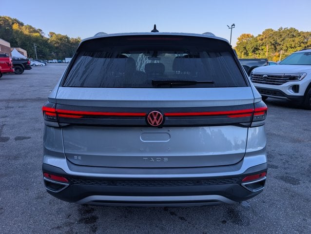 2025 Volkswagen Taos SE