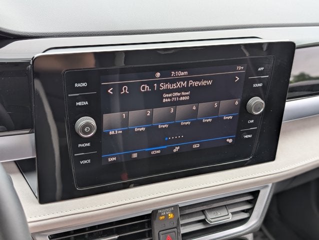 2025 Volkswagen Taos SE