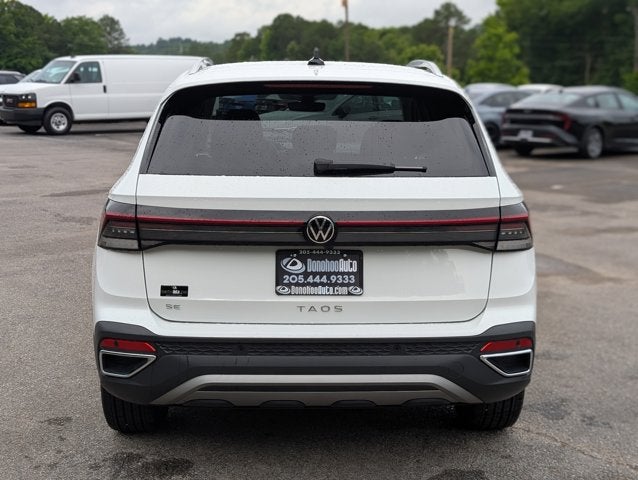 2025 Volkswagen Taos SE