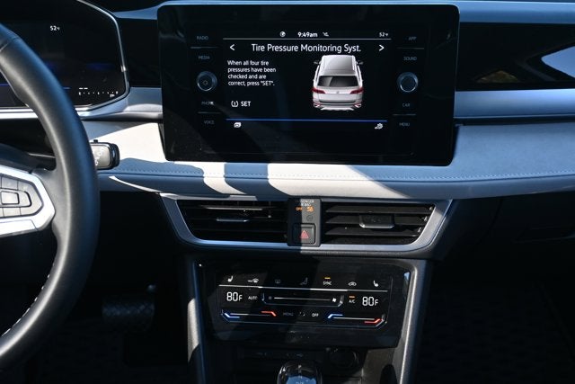 2025 Volkswagen Taos SE