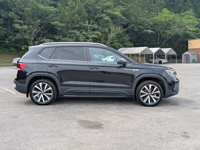2024 Volkswagen Taos SE