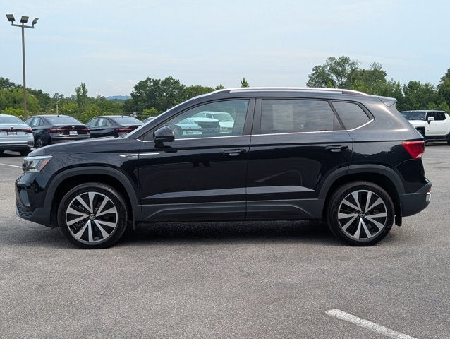 2024 Volkswagen Taos SE