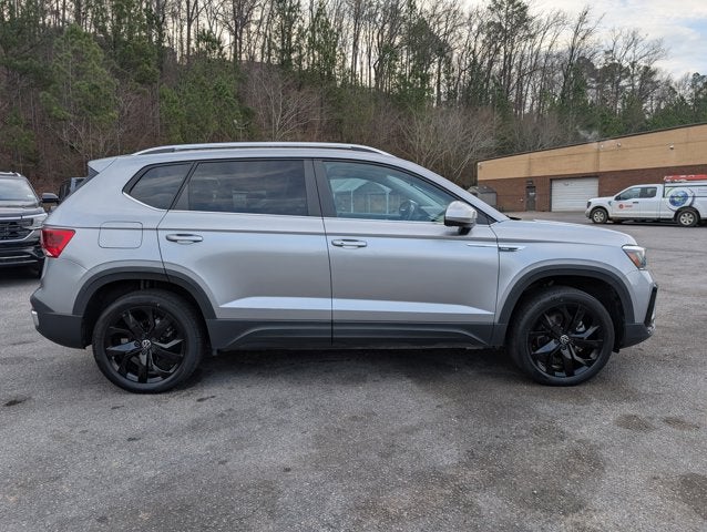 2023 Volkswagen Taos SE