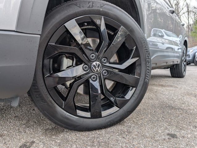 2023 Volkswagen Taos SE