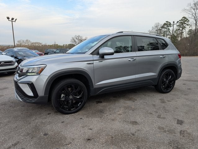 2023 Volkswagen Taos SE