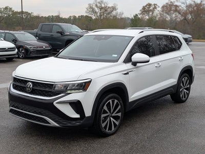2024 Volkswagen Taos SE