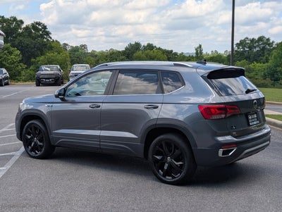 2023 Volkswagen Taos SE