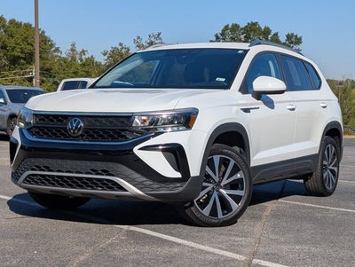 2024 Volkswagen Taos SE