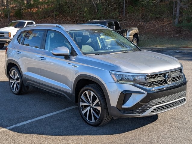 2024 Volkswagen Taos SE