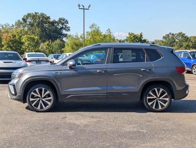 2022 Volkswagen Taos SE