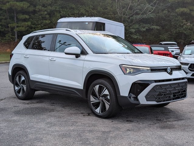 2025 Volkswagen Taos SE