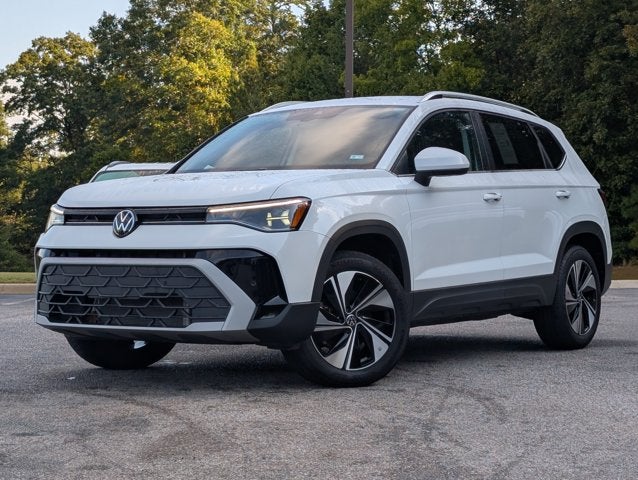 2025 Volkswagen Taos SE