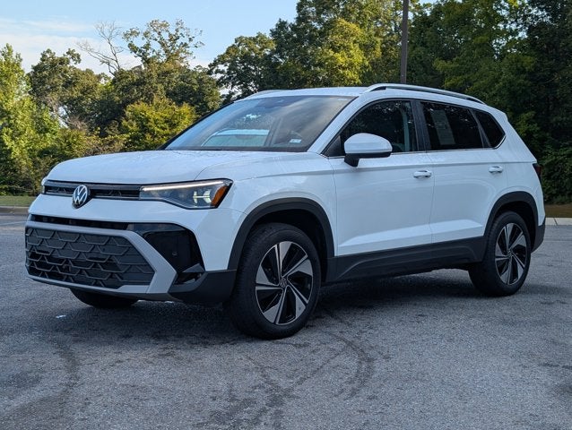 2025 Volkswagen Taos SE
