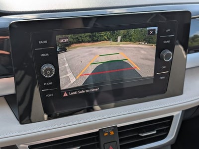 2025 Volkswagen Taos SE