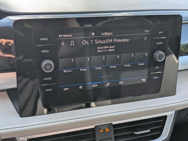 2025 Volkswagen Taos SE