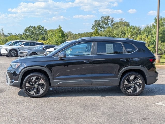2025 Volkswagen Taos SE
