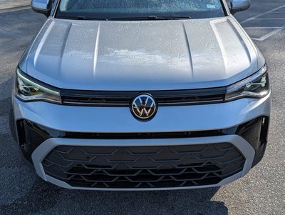 2025 Volkswagen Taos SE