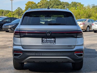 2025 Volkswagen Taos SE