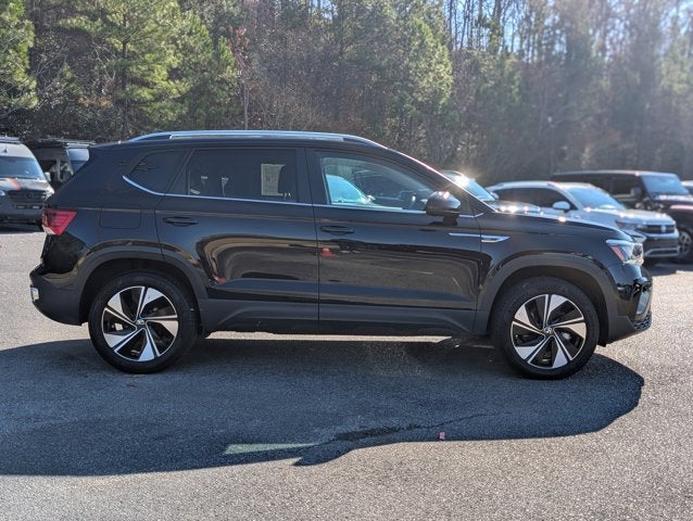 2024 Volkswagen Taos SE