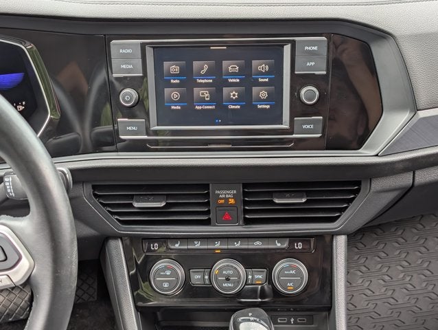 2022 Volkswagen Jetta SE