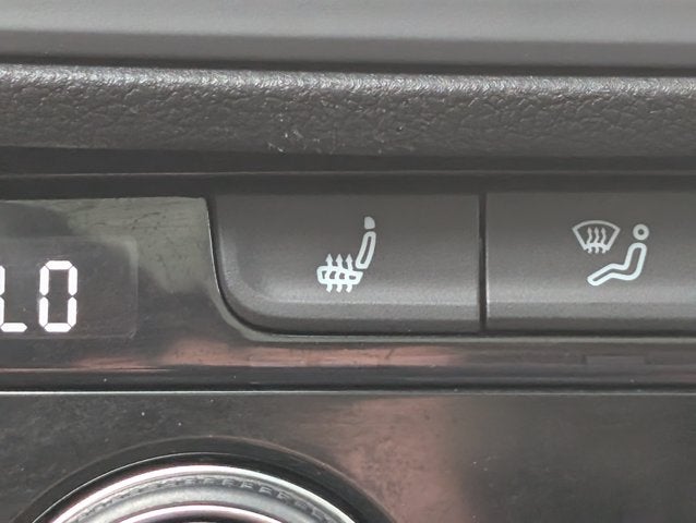 2022 Volkswagen Jetta SE