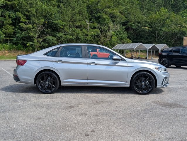 2025 Volkswagen Jetta SE