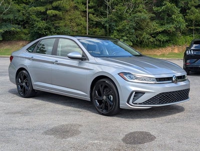 2025 Volkswagen Jetta SE