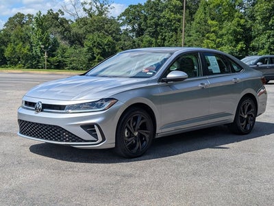 2025 Volkswagen Jetta SE