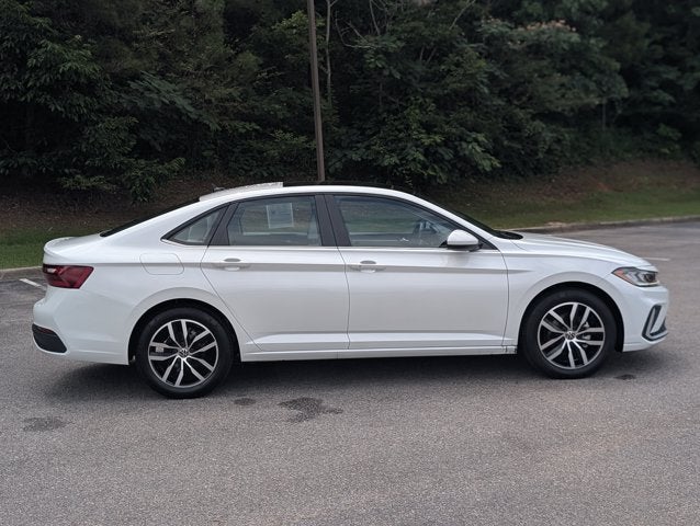 2025 Volkswagen Jetta SE
