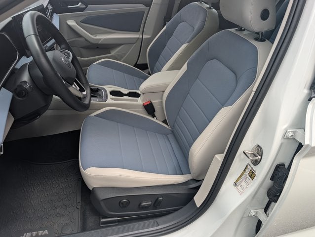 2025 Volkswagen Jetta SE