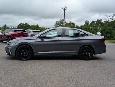 2025 Volkswagen Jetta SE