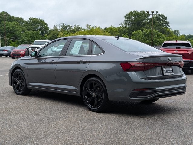 2025 Volkswagen Jetta SE