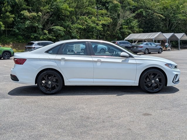 2025 Volkswagen Jetta SE