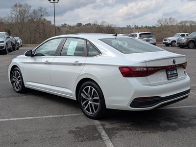 2025 Volkswagen Jetta SE