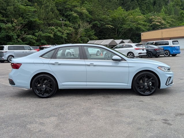 2025 Volkswagen Jetta SE