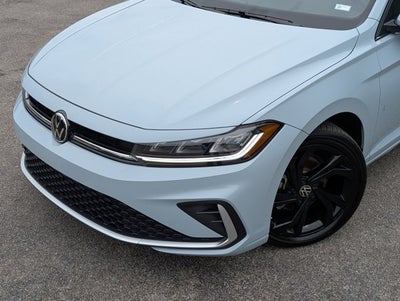 2025 Volkswagen Jetta SE