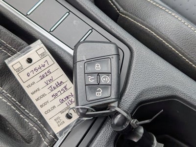 2025 Volkswagen Jetta SE