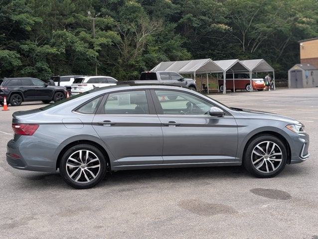 2025 Volkswagen Jetta SE