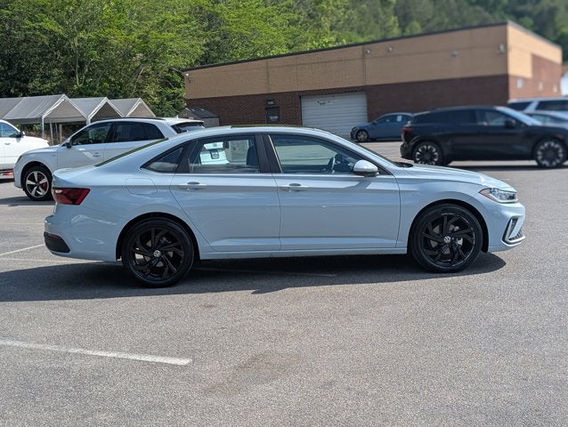 2025 Volkswagen Jetta SE