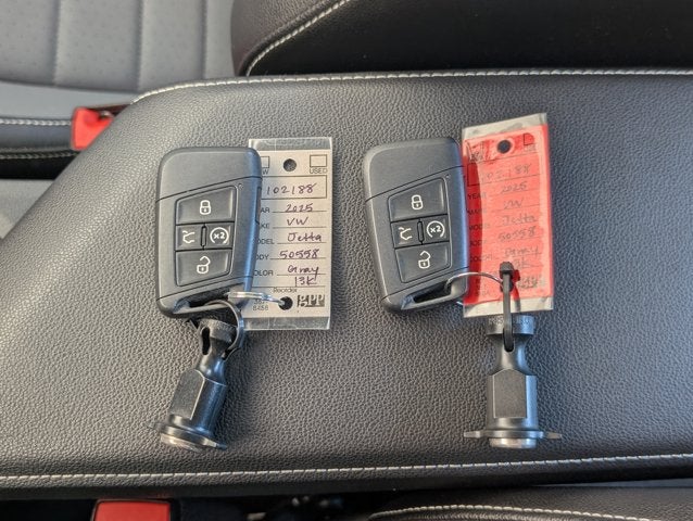 2025 Volkswagen Jetta SE