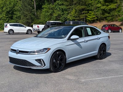 2025 Volkswagen Jetta SE