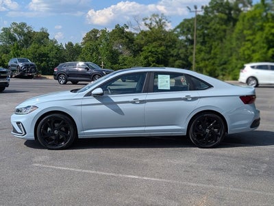 2025 Volkswagen Jetta SE