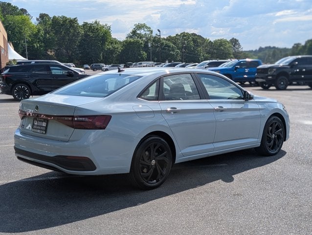 2025 Volkswagen Jetta SE