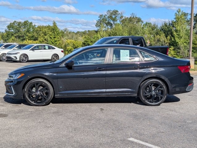 2025 Volkswagen Jetta SE