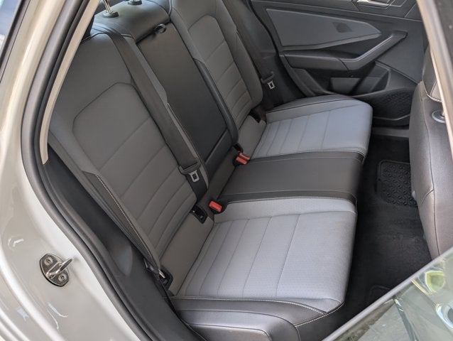 2025 Volkswagen Jetta SE