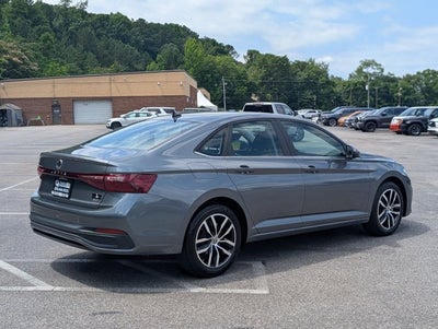 2025 Volkswagen Jetta SE