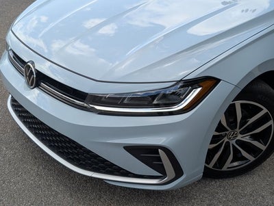 2025 Volkswagen Jetta SE